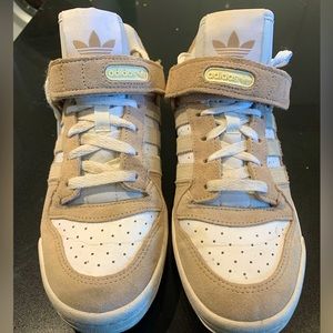Adidas Low Forum W8.5 or M7